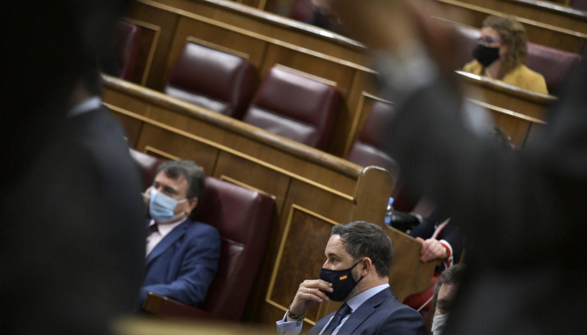 Santiago Abascal durante la mocion